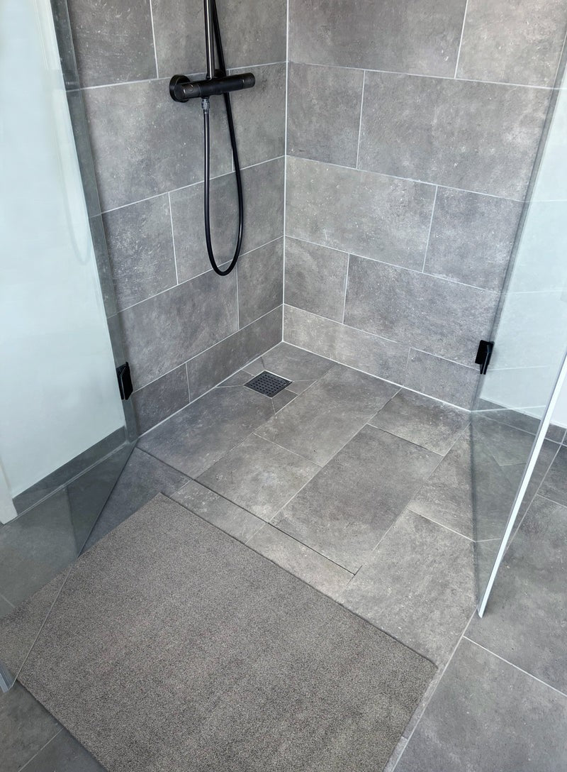 Floor Mat in Steel Grey