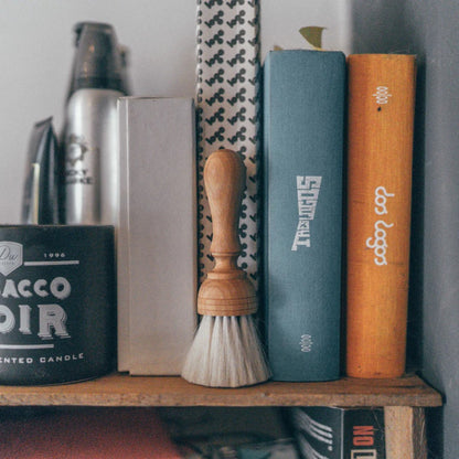 Self Standing Sensitive Dust Brush