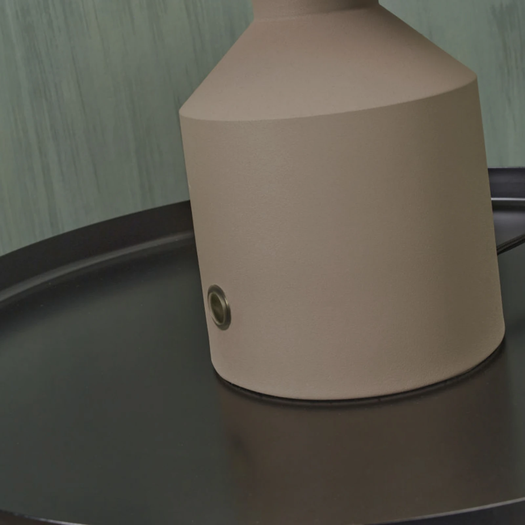 Dome Table Lamp in 2 Colours