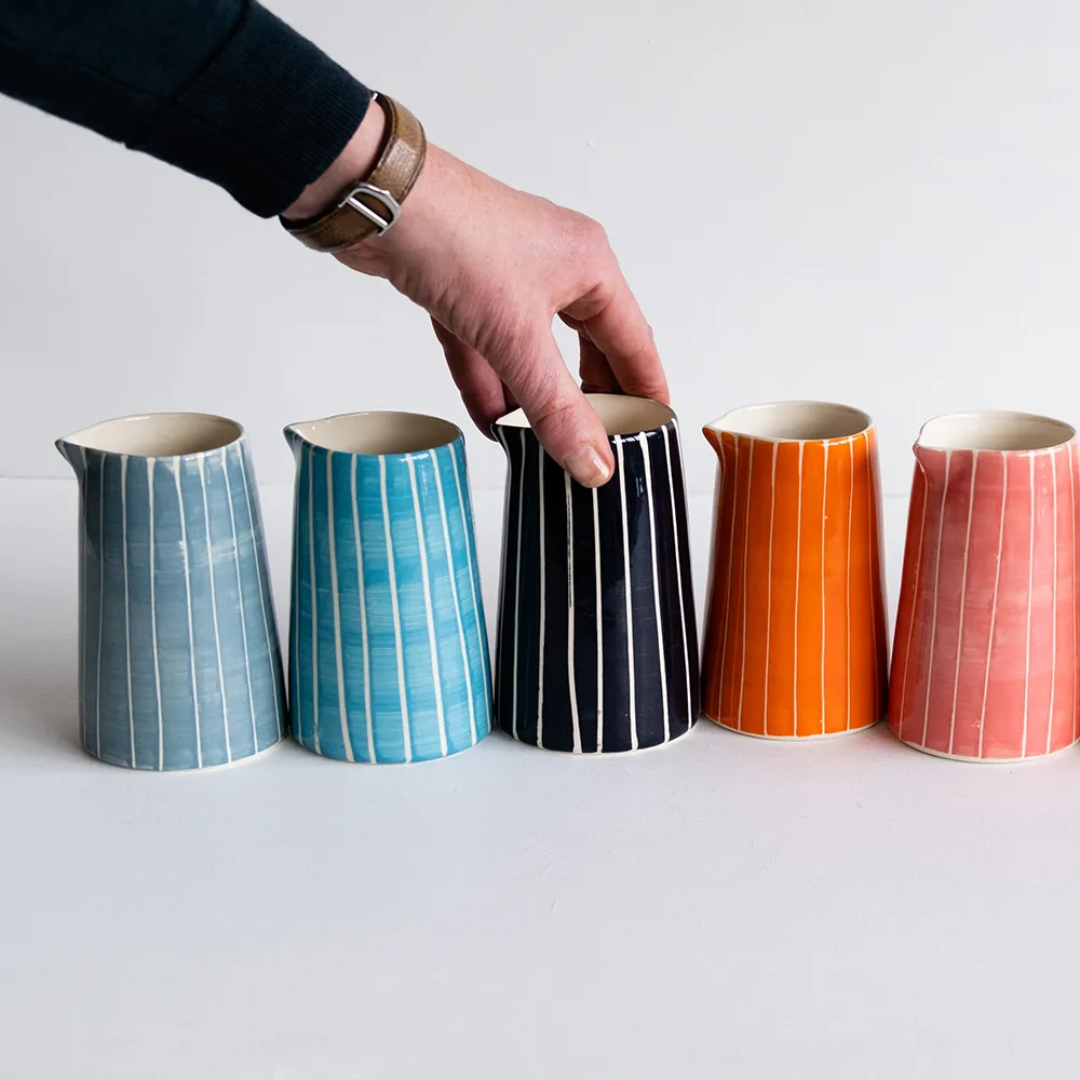 Creamer Sgrafitto Stripe