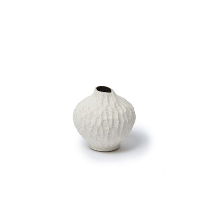 Small Line Vase in Sand White Cut