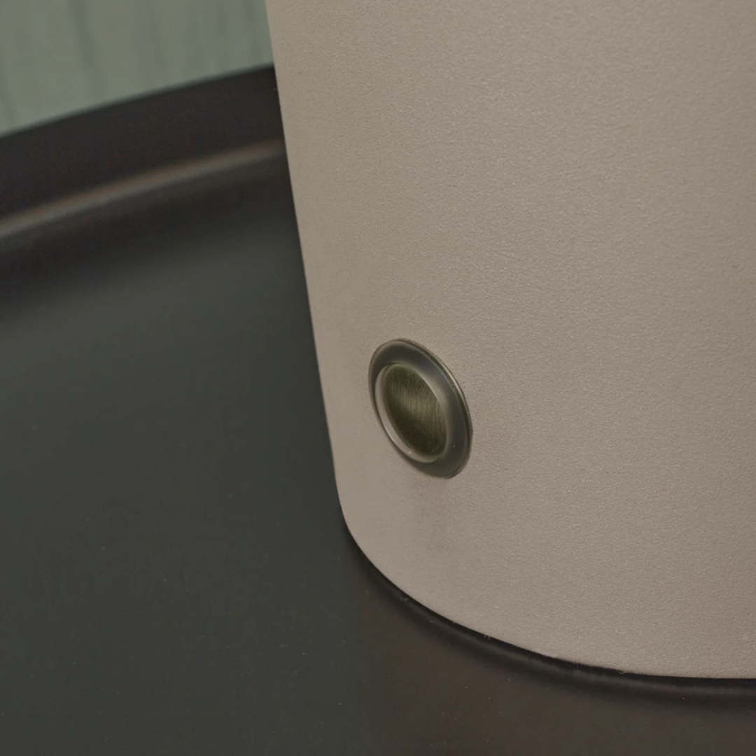 Dome Table Lamp in 2 Colours