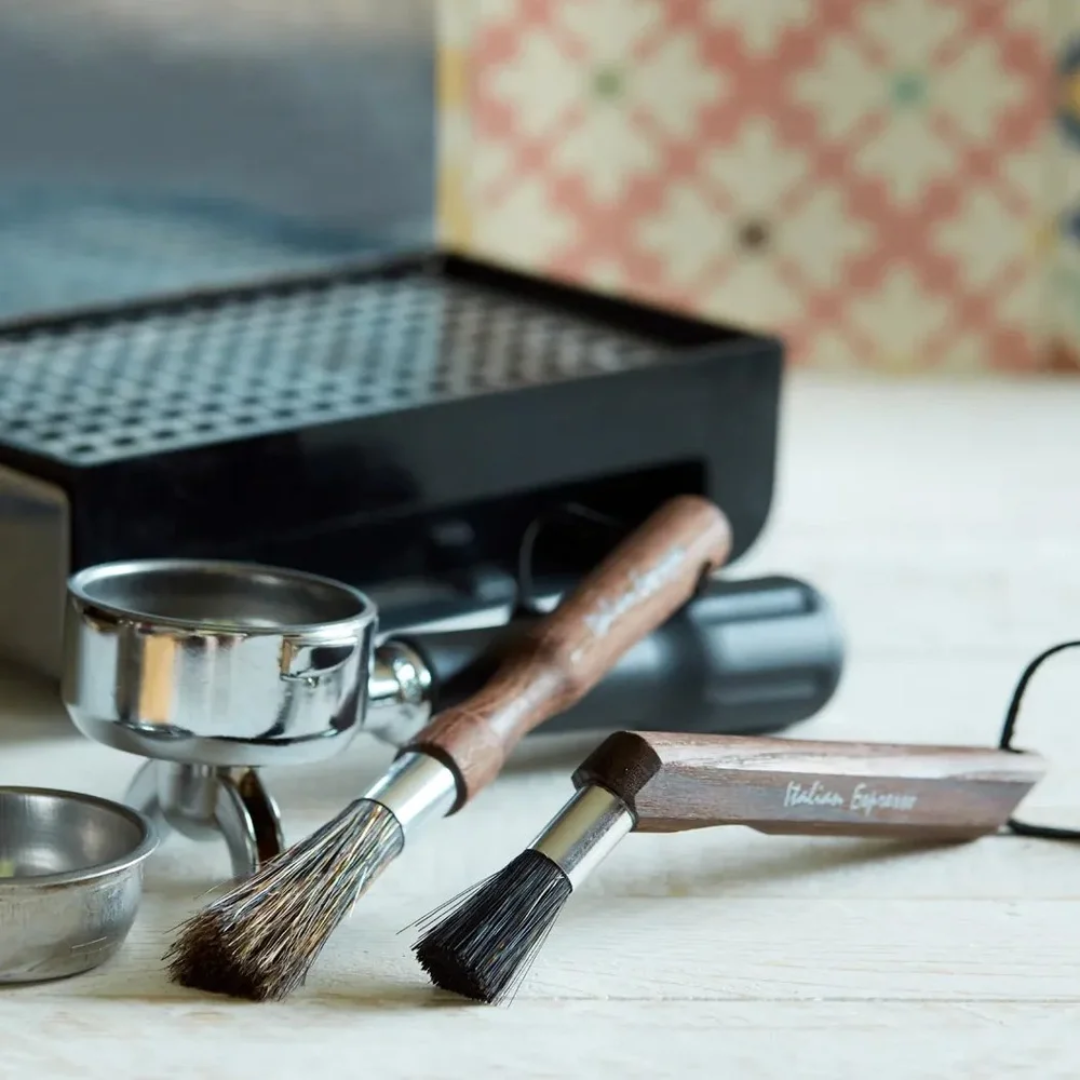 Curved Espresso Brush